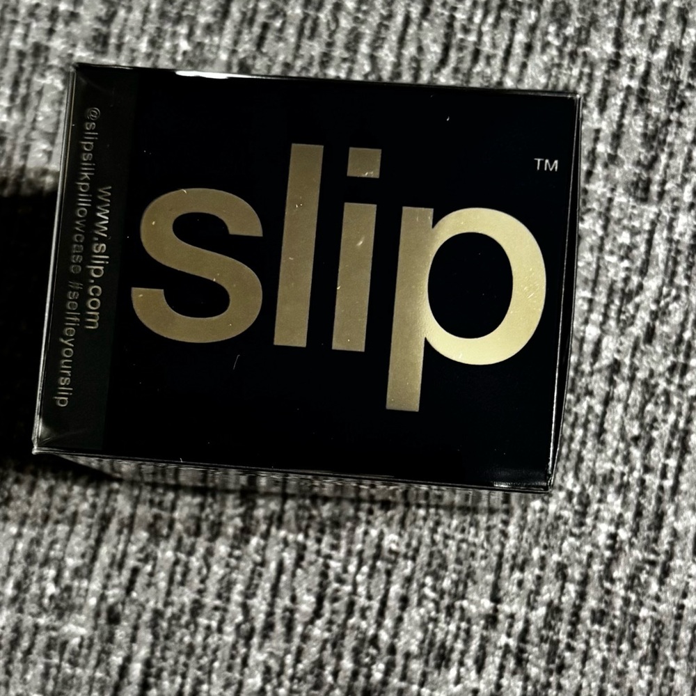 Slip Silk Scrunchies - Box of 6 - Picture 9 of 11